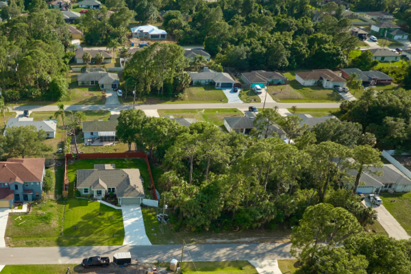 Florida Suburb 002 600X400